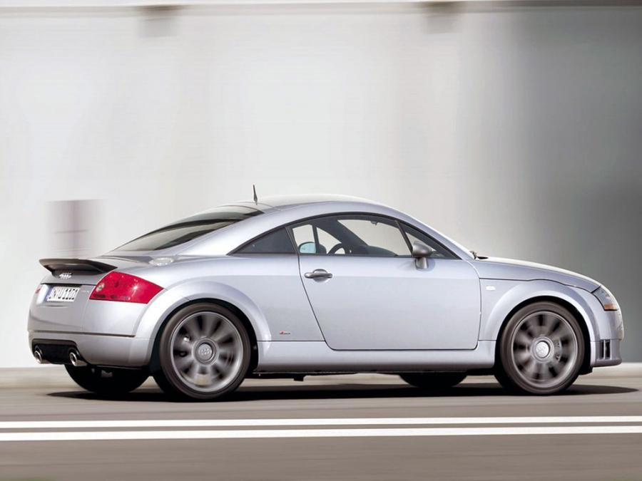  Audi TT S-Line Coupe (8N) 2003 года  (фото 2 из 3)